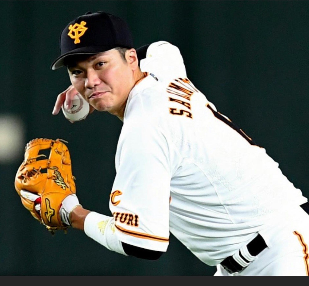久保田スラッガー　軟式　坂本勇人　ジャイアンツ最終値下げ‼︎ 久保田スラッガー 坂本勇人モデル 6GSE 一般軟式用 内野用